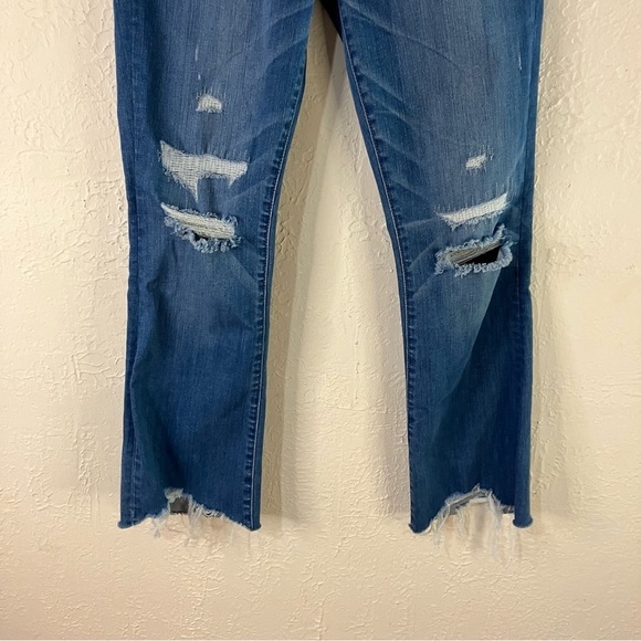 Madewell Cali Demi-Boot Jeans in Bronson Wash: Button Front Edition - Picture 6 of 11